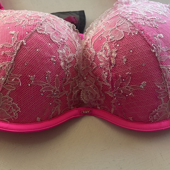 Victoria’s Secret Dream Angels Push Up Bra 34D - Picture 3 of 3